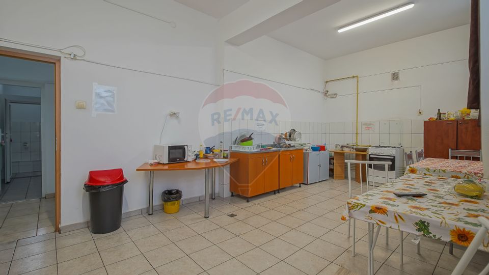 211sq.m Office Space for rent, Bartolomeu area