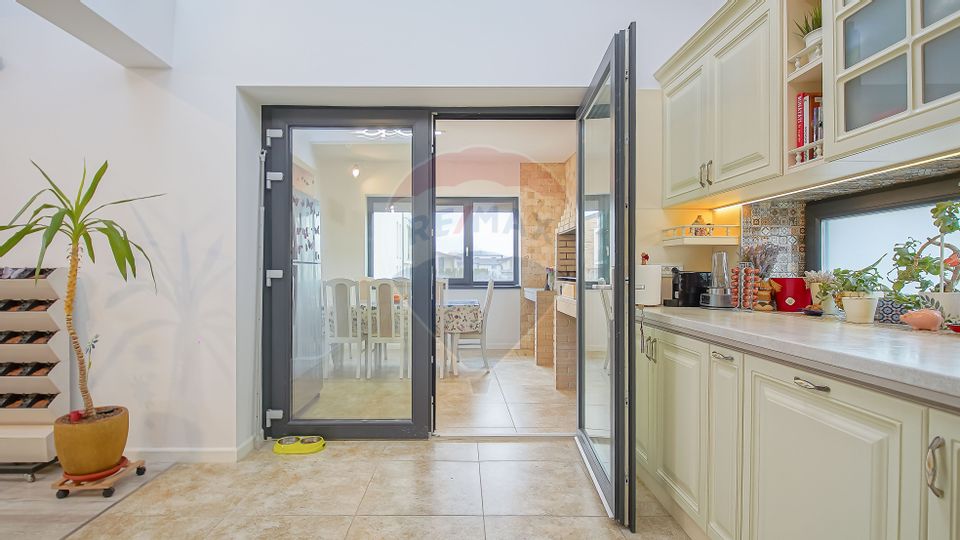 7 room House / Villa for sale, Bartolomeu area