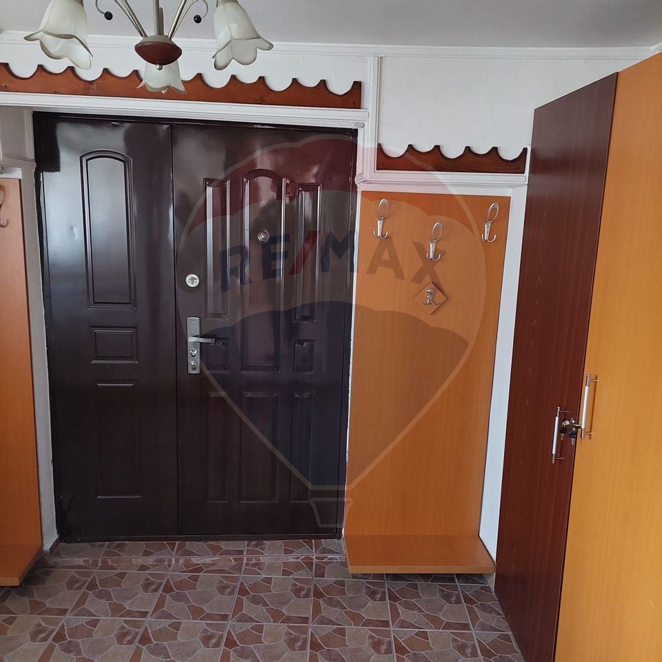 9 room House / Villa for sale