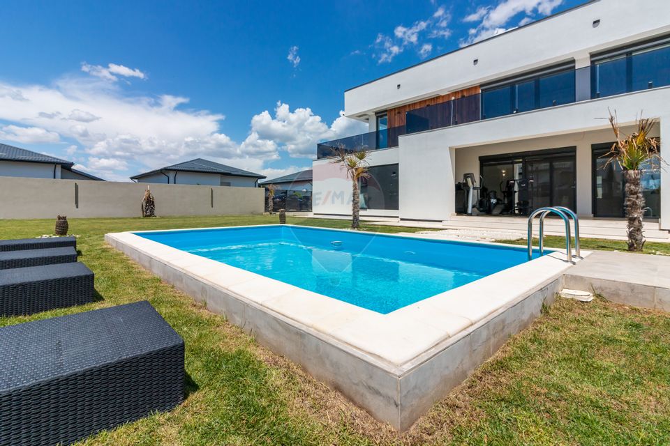 Vila Luxury de Vanzare in Balotesti