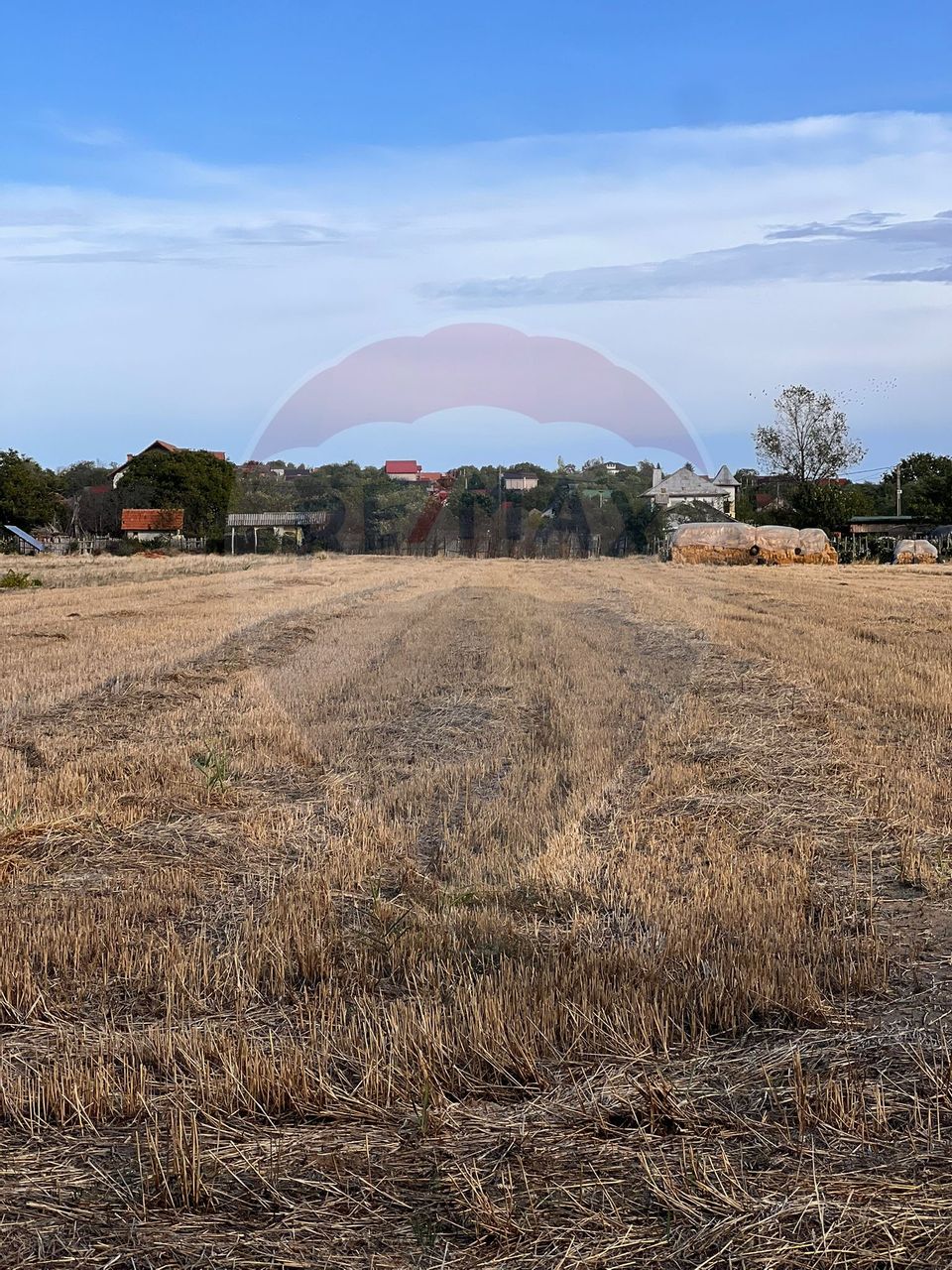 Teren intravilan de vanzare