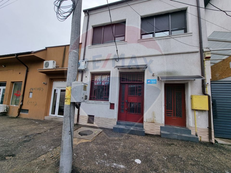 Spațiu comercial de 27mp de închiriat zona Casa de Cultură Constanta