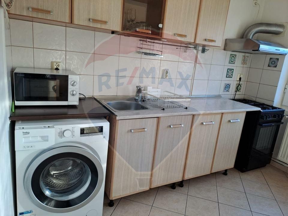 2 room Apartment for rent, P-ta Amzei area