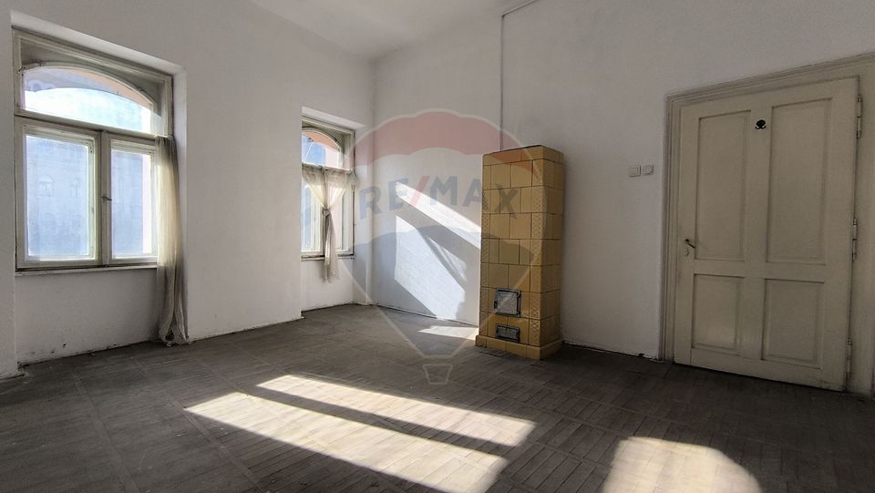 3 room Apartment for sale, Central area
