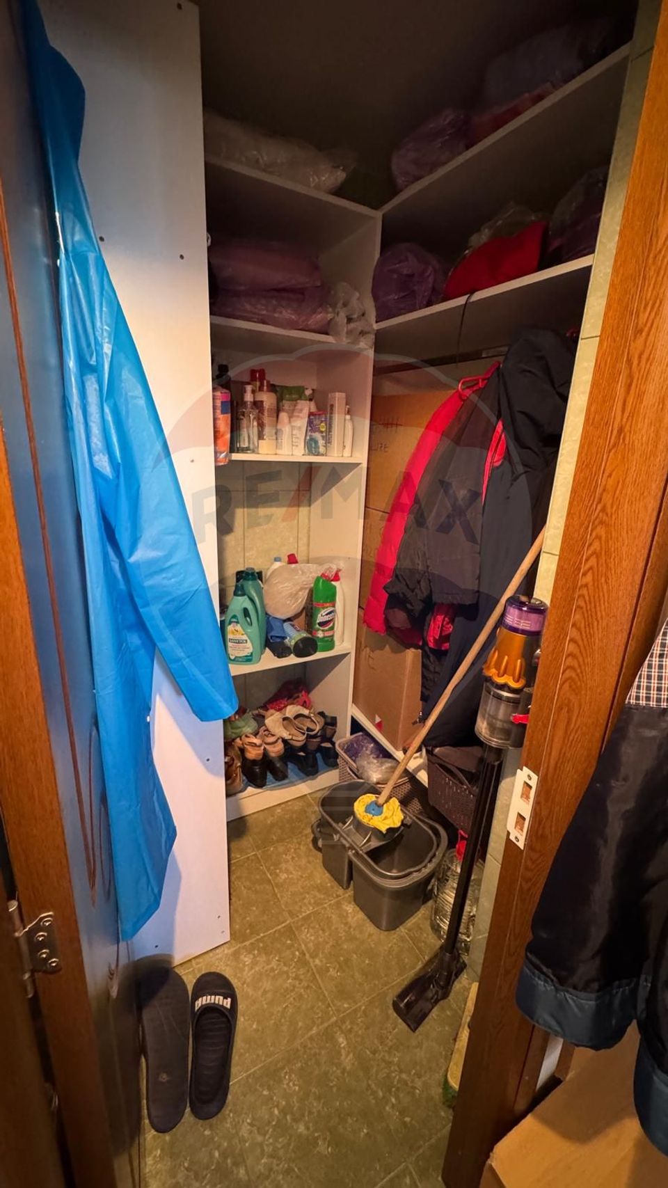 De vanzare: apartament cu 4 camere in zona ultracentrala