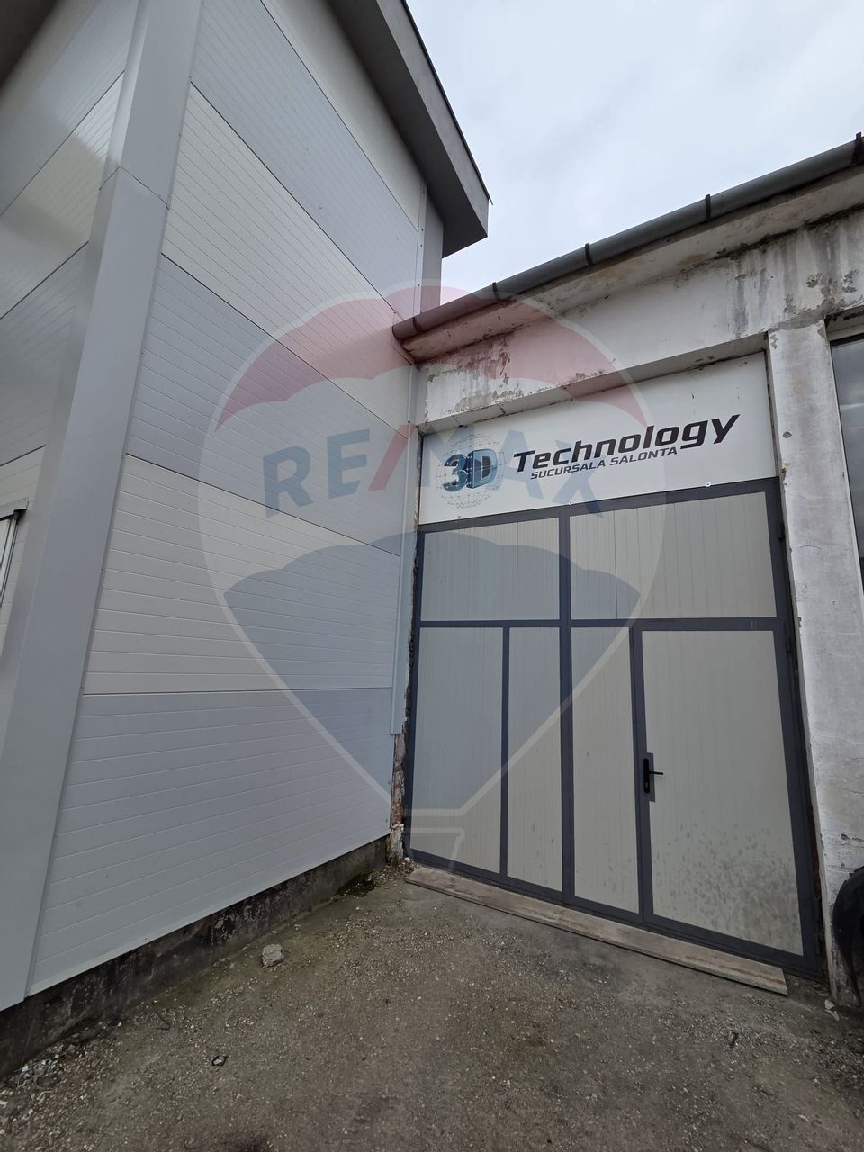 Hala de caramida 500 mp.