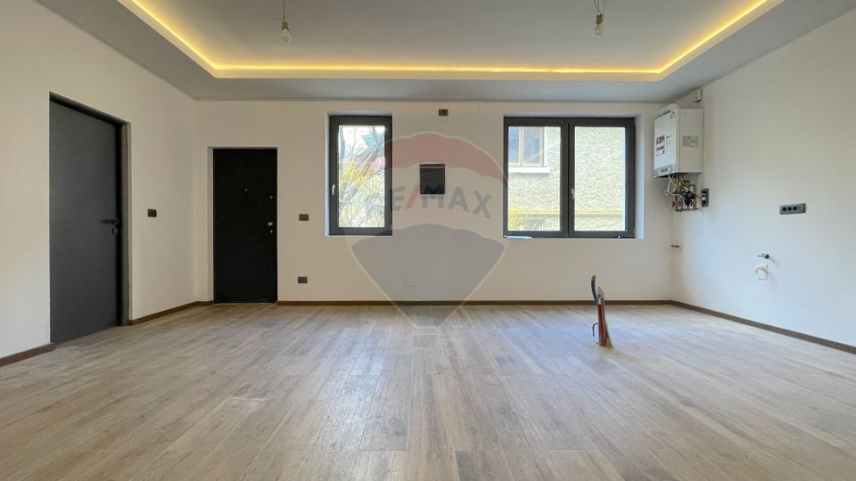 82.73sq.m Office Space for rent, Cetatea area