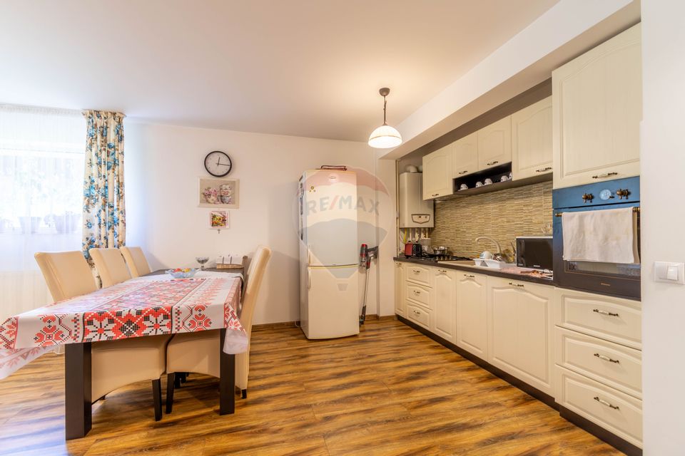 Apartament 2 camere de vanzare – Demisol - zona Campului