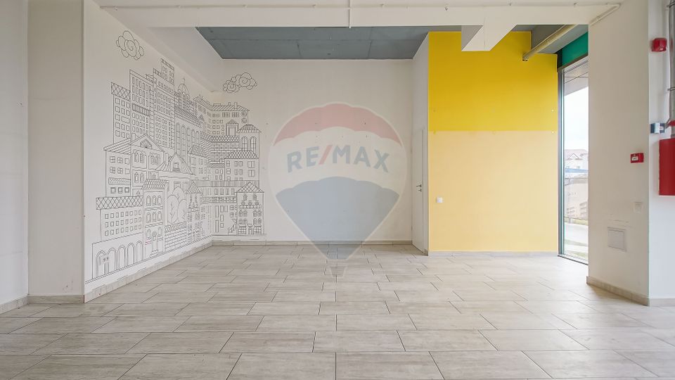 46sq.m Commercial Space for sale, Tractorul area