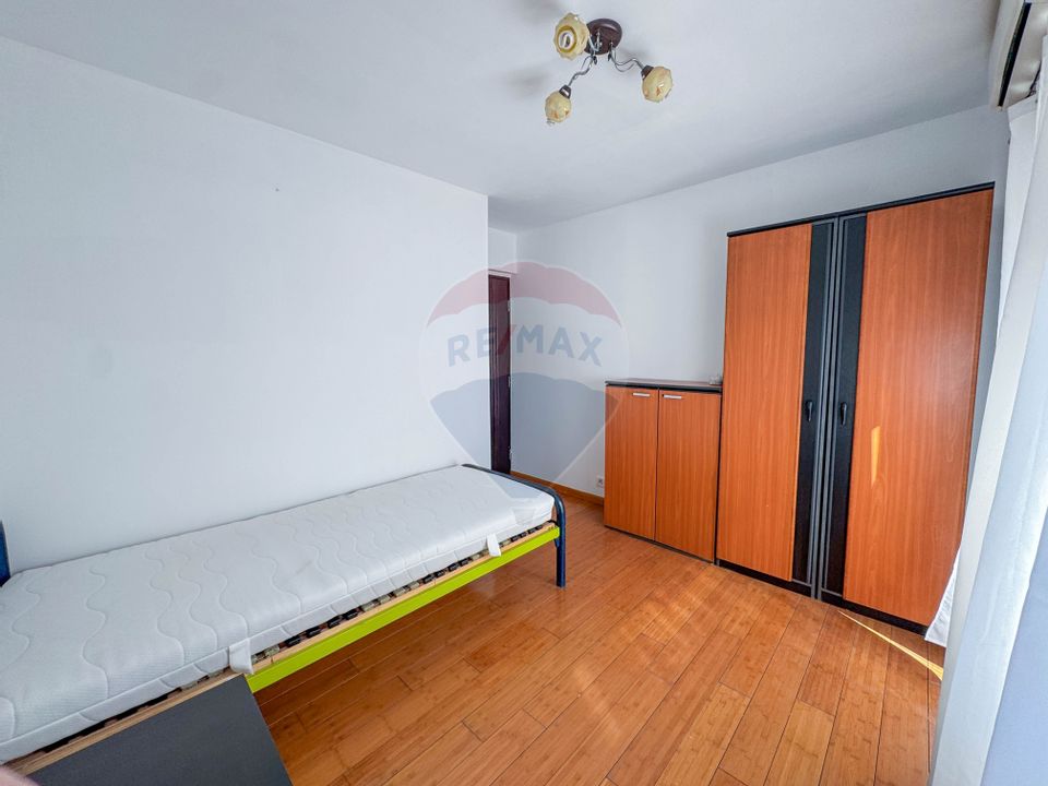 De inchiriat – Apartament elegant cu 3 camere,  Zona Piata Rosetti