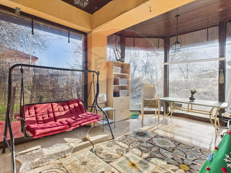 Casa moderna cu 4 camere de vanzare Buftea