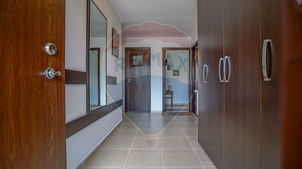 Vanzare casa 3 camere in Carpinis