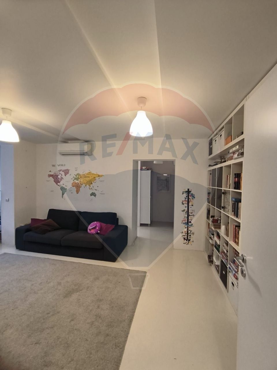 Apartament cu 2 camere de vânzare în zona Podgoria