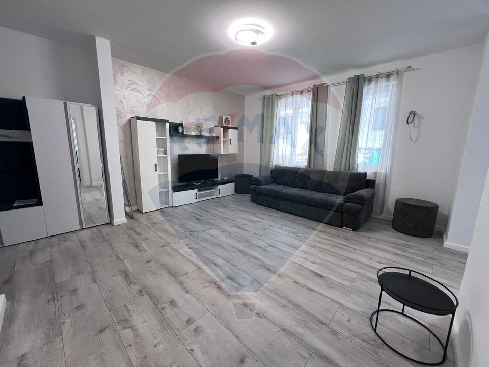 Apartament cu 2 camere de închiriat
