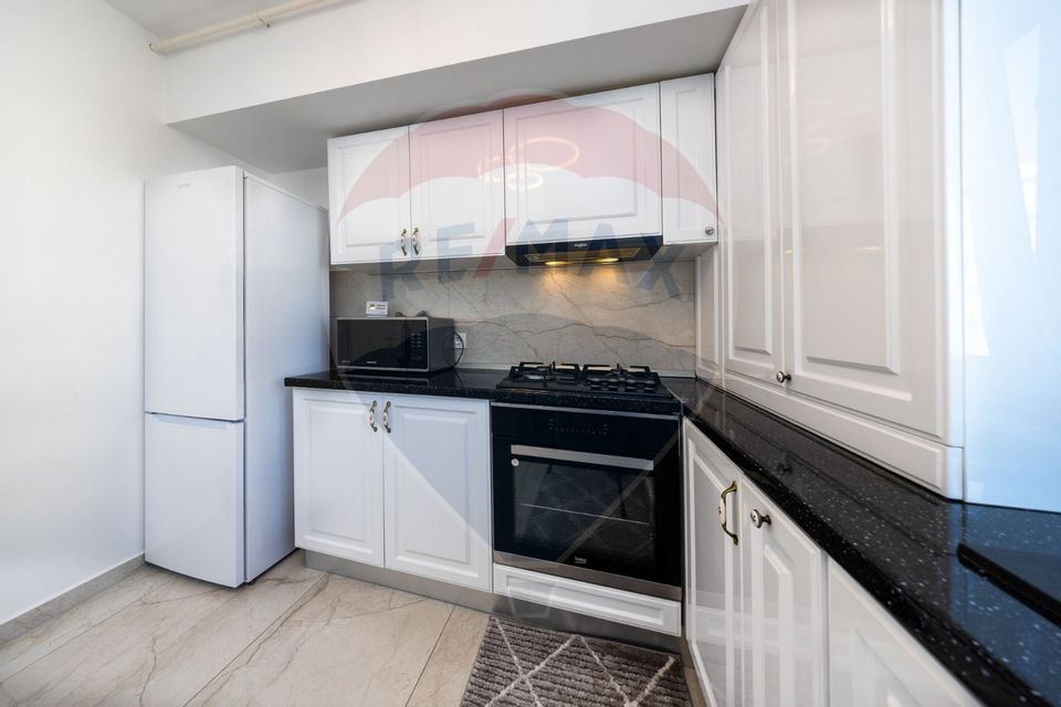 2 room Apartment for rent, Tractorul area