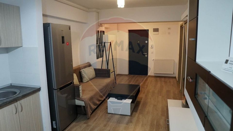 Apartament de închiriat cu două camere, et 1, zona Nord