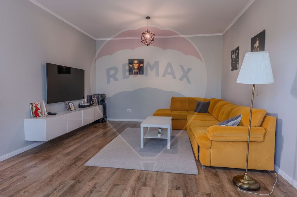 Casă individuală P+1+M mobilată, utilată - Dragomirești Deal