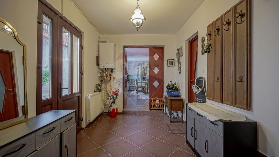 Comision 0 %! Casă de vânzare în Săcele, zona Cernatu!