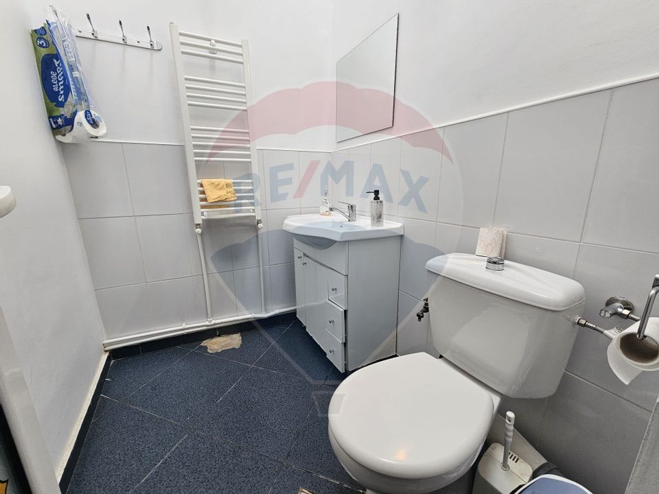 82.54sq.m Commercial Space for rent, Tomis I area