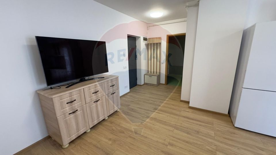 Apartament de închiriat cu 3 camere nou Daliei 2H