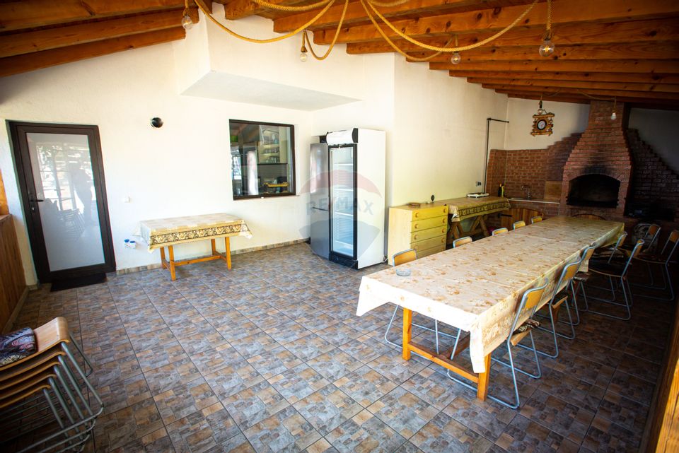 11 room Hotel / Pension for sale