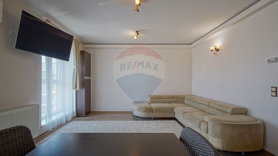 !!  VANDUT !!  Apartament de 3 camere, Tractorul, Brașov