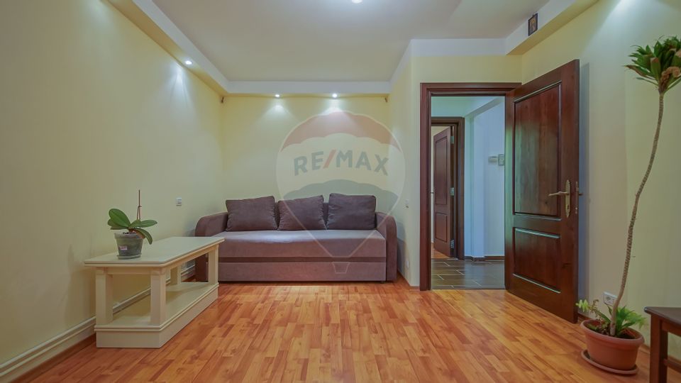 2 room Apartment for rent, Uzina 2 area