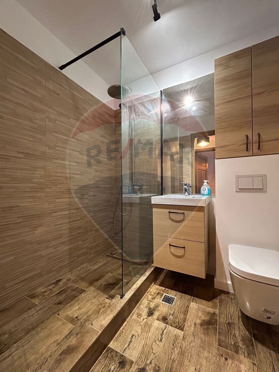 DOMENII Av.Stalpeanu 3 | FIRST RENT 3 Rooms | Detached