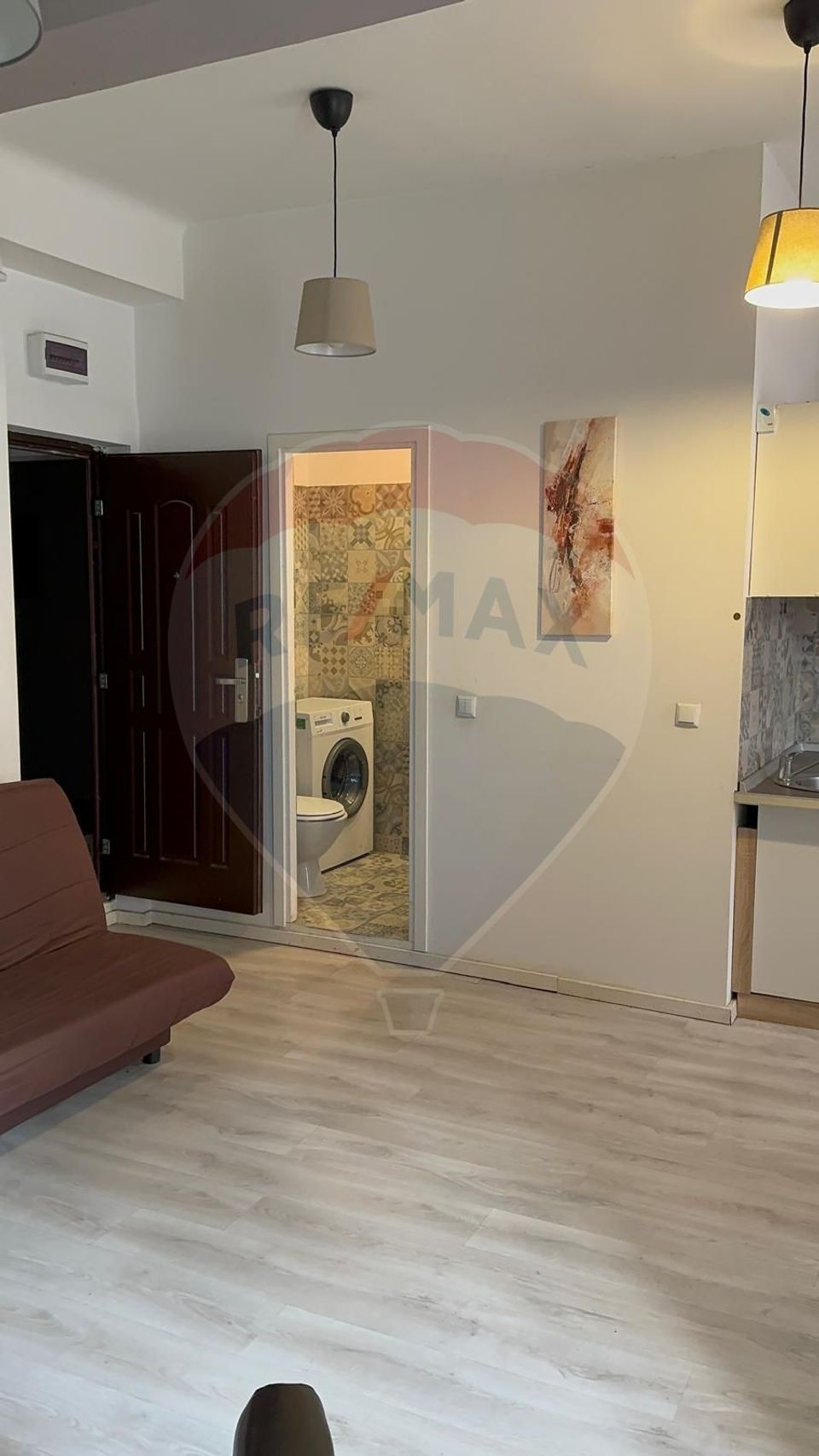 Apartament cu 3 camere metrou Gara de Nord 97 mp utili