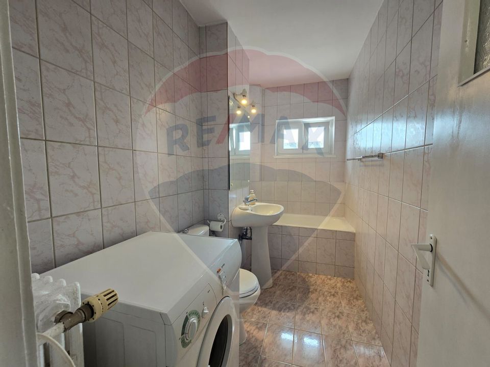 3 room Apartment for rent, Centrul Civic area