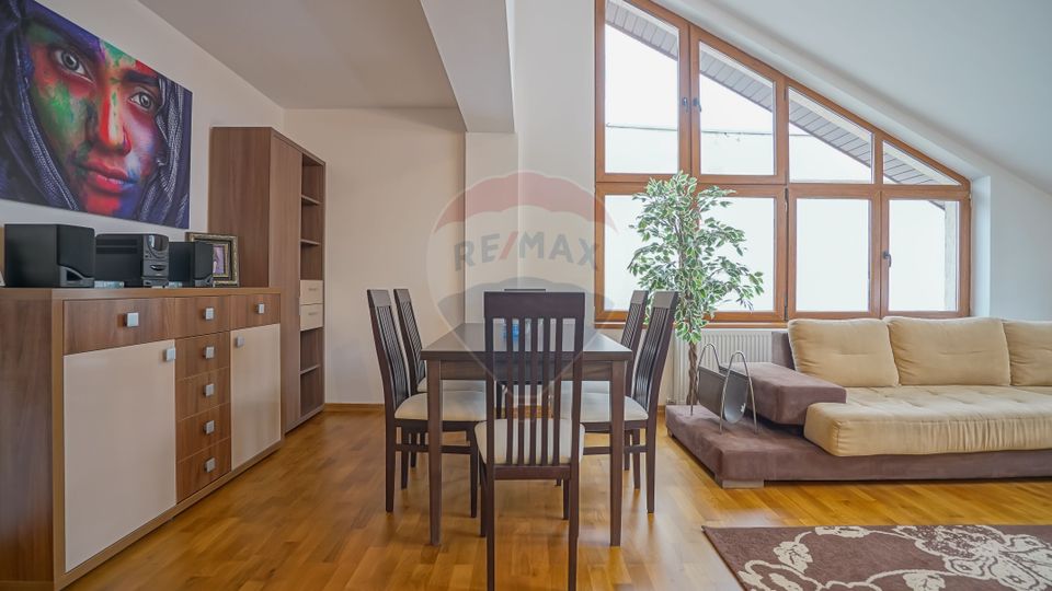 REZERVAT ! Apartament lux 3 camere