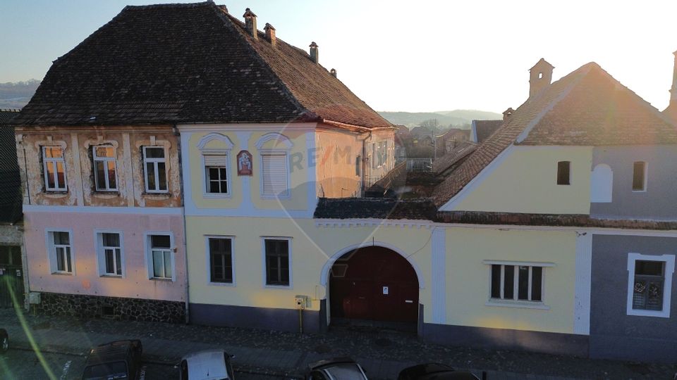 7 room House / Villa for sale, Central area