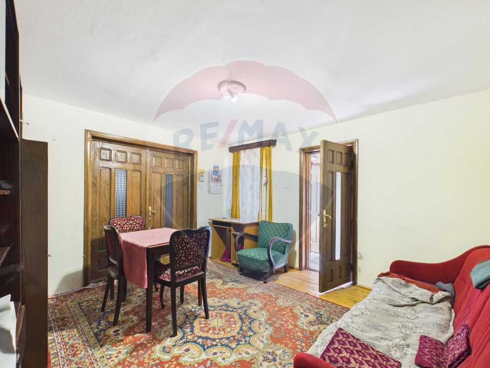 Casă cu curte de vanzare Ferentari- Salaj