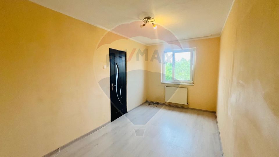 Apartament cu 2 camere de închiriat Cuza Vodă