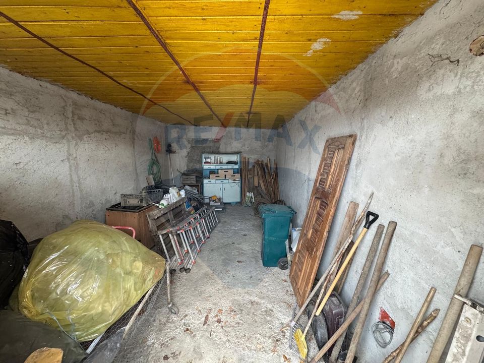 6 room House / Villa for sale, Darmanesti area