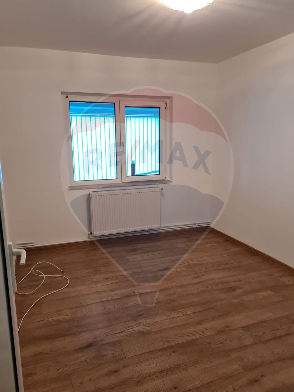 !Exclusivitate!Apartament 3 camere Petru Rares(zona buna)