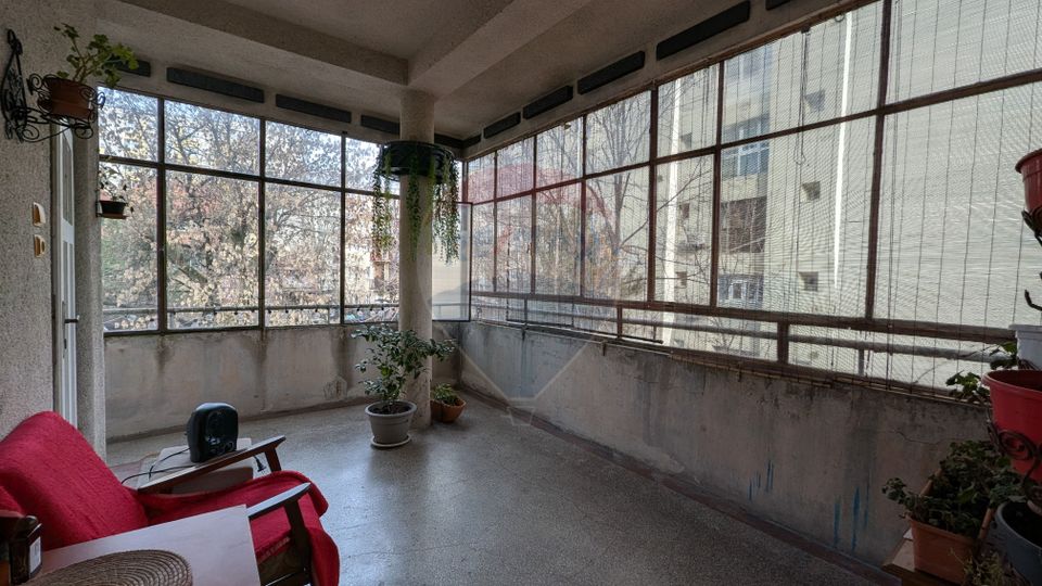 Vânzare Casă / Vilă cu 11 camere  în zona Iancului