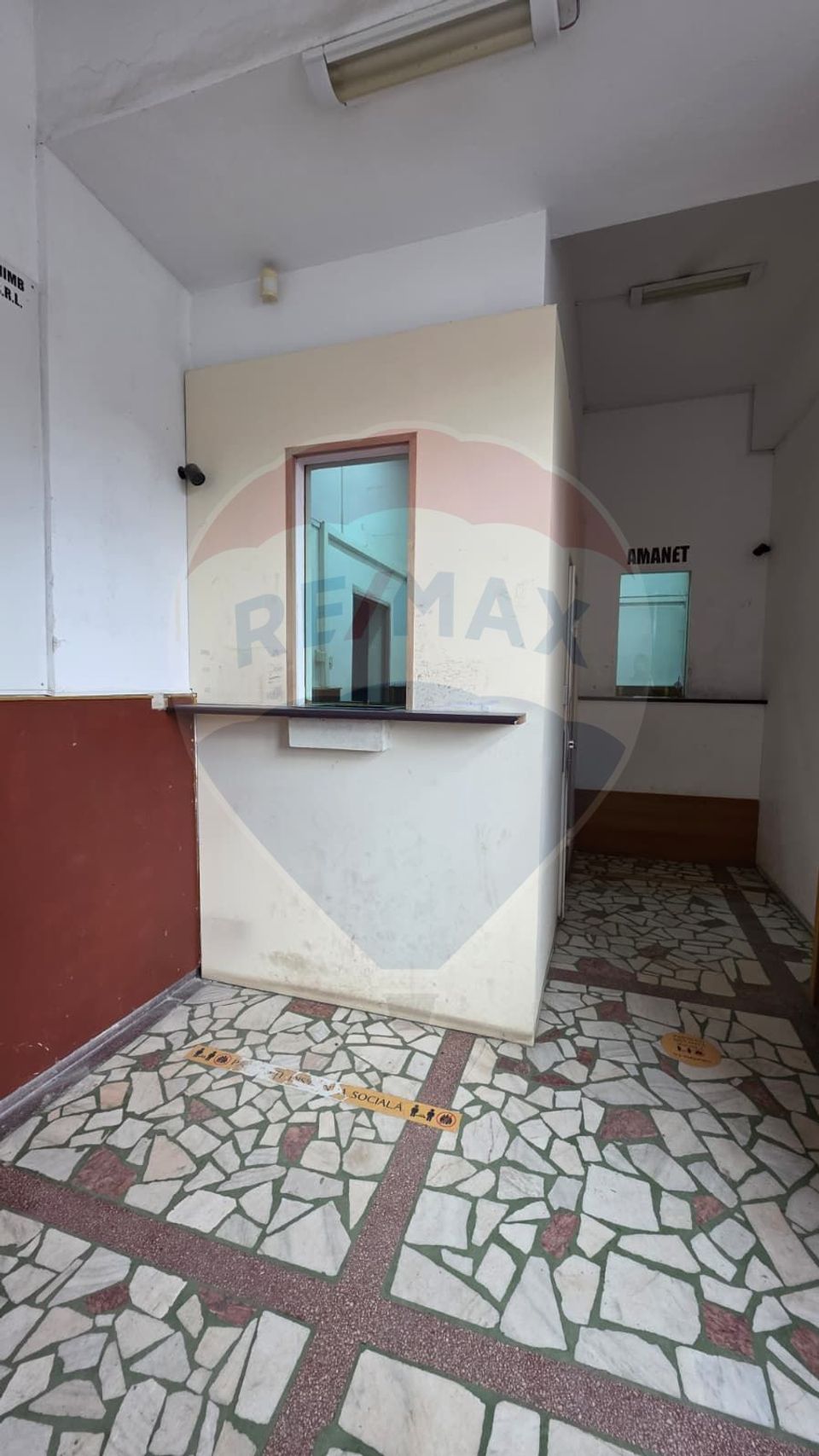 40sq.m Commercial Space for rent, Vitrometan area