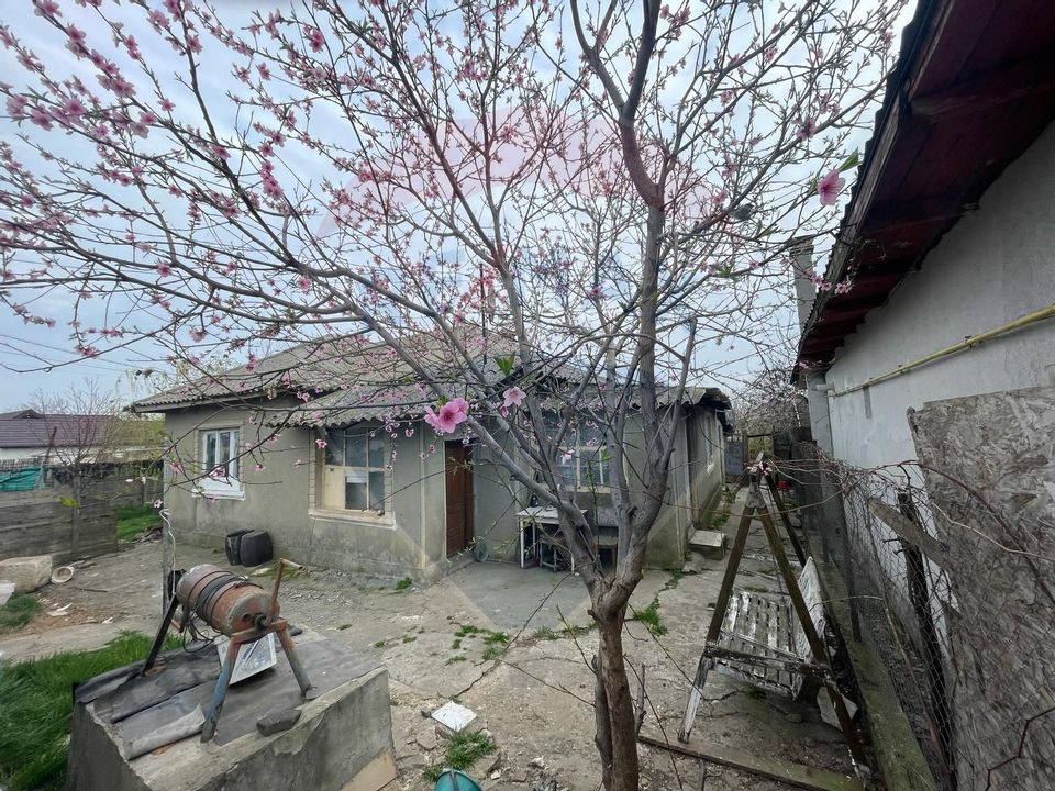 Casă / Vilă cu 3 camere de vânzare