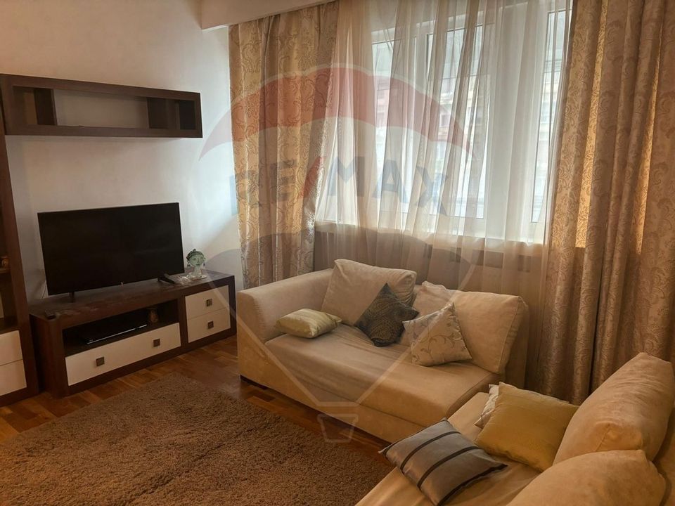 3 room Apartment for sale, Magheru area