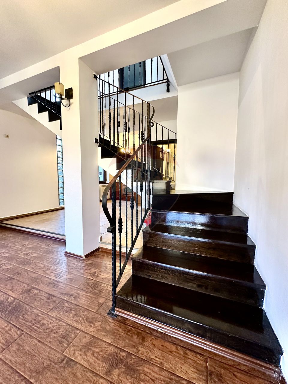 4 room House / Villa for rent, Floreasca area