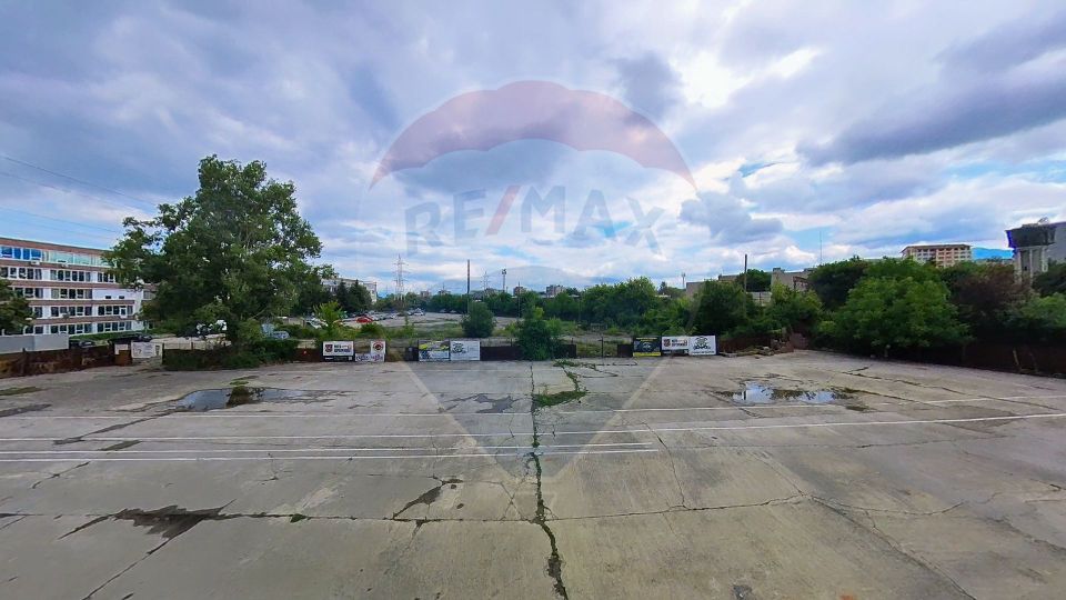2,060sq.m Industrial Space for sale, Tractorul area