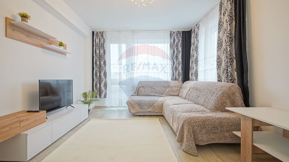 2 room Apartment for rent, Tractorul area