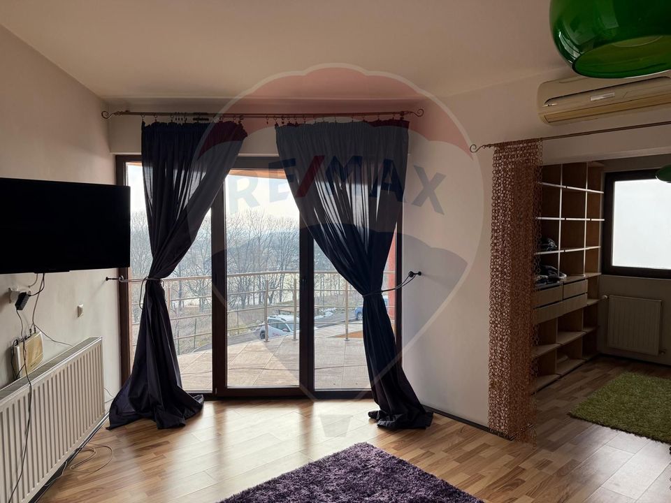 5 room House / Villa for sale, Plaiul Vulcanesti area