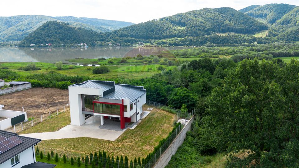 5 room House / Villa for sale