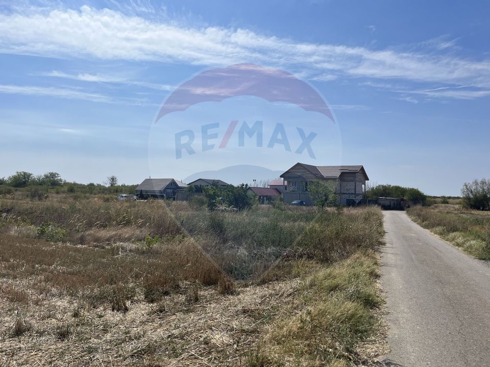 Land 8,325sqm Mogosesti / Strada Dealului