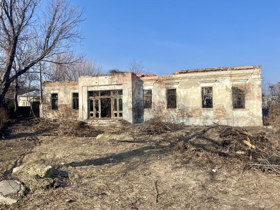 600sq.m Industrial Space for sale