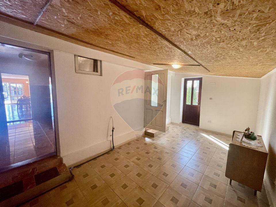 5 room House / Villa for sale