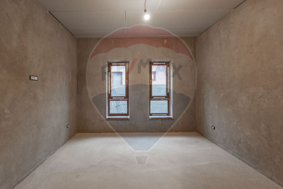 Casă / Vilă cu 3 camere de vânzare