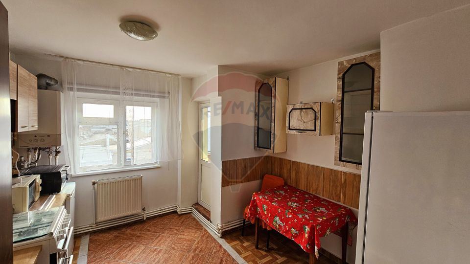 3 room Apartment for rent, 1 Mai area